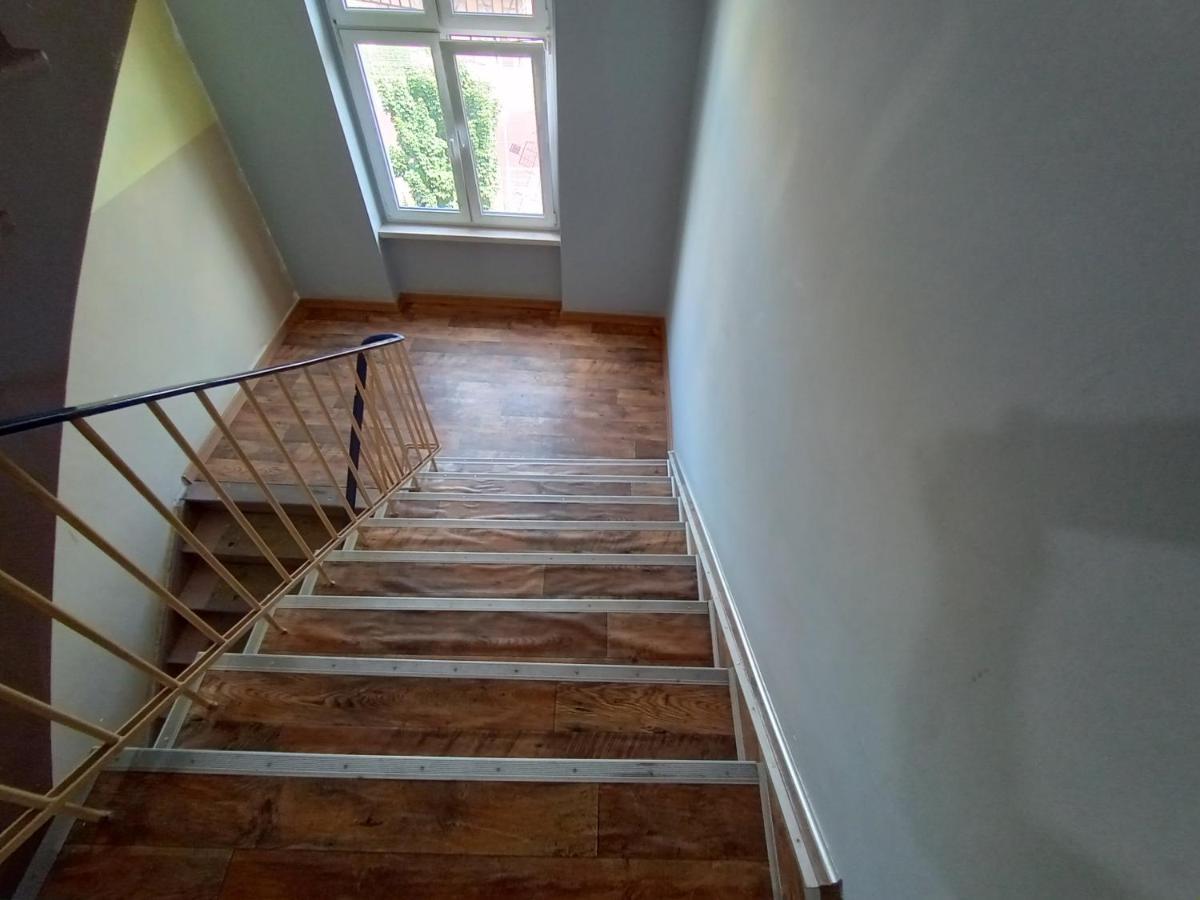 Apartament Venge -Cale Mieszkanie 46M2 Na Wylacznosc - Z Jedna Sypialnia I Jednym Sypialno-Salonem -3 Pietro Bez Windy- Rezerwacja Bez Karty Kredytowej-Klimatyzacja-Netflix-2 Lozeczka Dzieciece- Bezplatny Parking Publiczny Breslavia Esterno foto