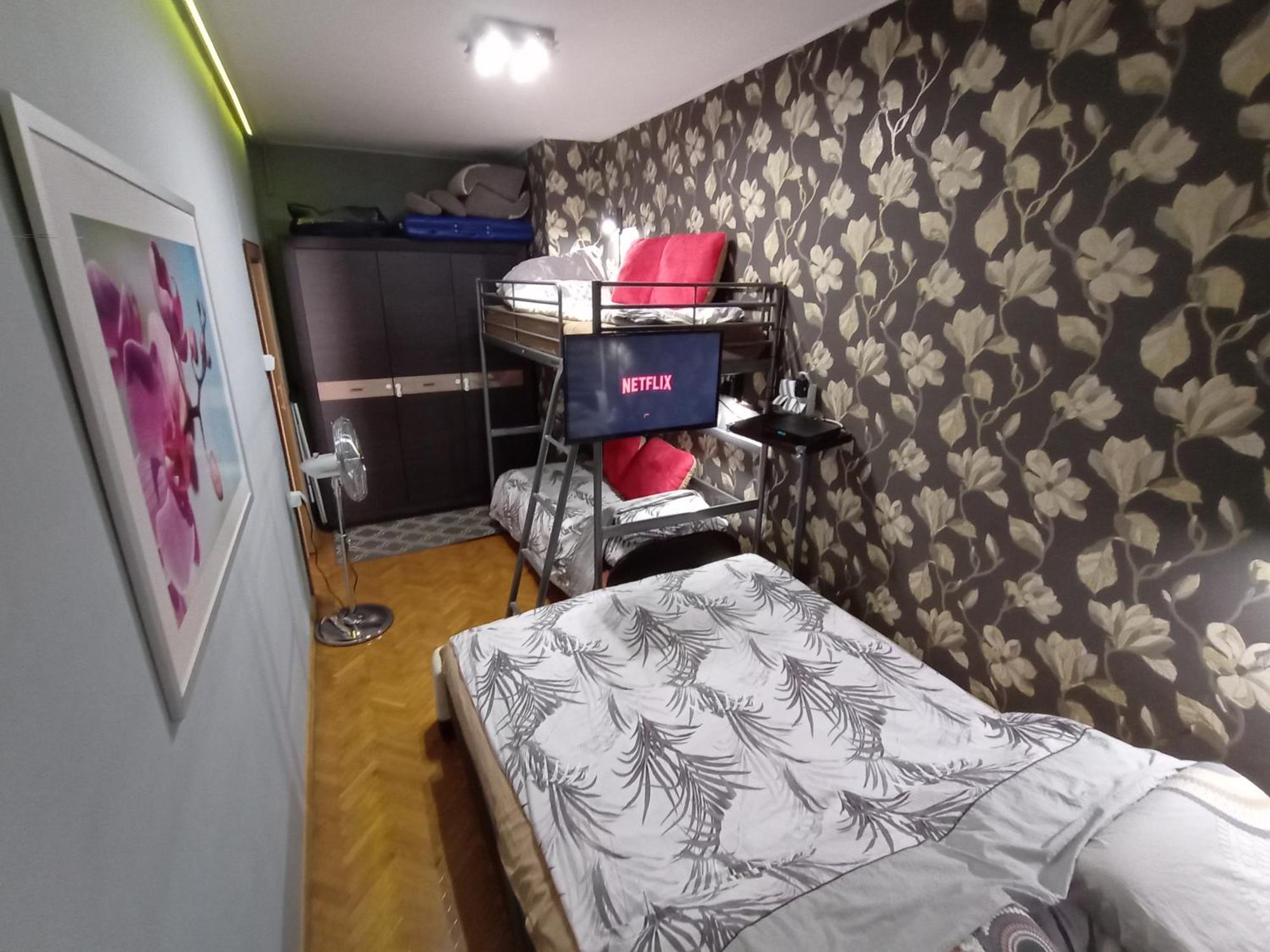 Apartament Venge -Cale Mieszkanie 46M2 Na Wylacznosc - Z Jedna Sypialnia I Jednym Sypialno-Salonem -3 Pietro Bez Windy- Rezerwacja Bez Karty Kredytowej-Klimatyzacja-Netflix-2 Lozeczka Dzieciece- Bezplatny Parking Publiczny Breslavia Esterno foto