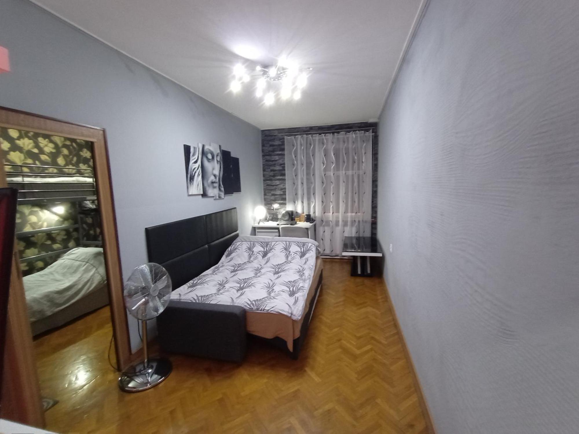 Apartament Venge -Cale Mieszkanie 46M2 Na Wylacznosc - Z Jedna Sypialnia I Jednym Sypialno-Salonem -3 Pietro Bez Windy- Rezerwacja Bez Karty Kredytowej-Klimatyzacja-Netflix-2 Lozeczka Dzieciece- Bezplatny Parking Publiczny Breslavia Esterno foto